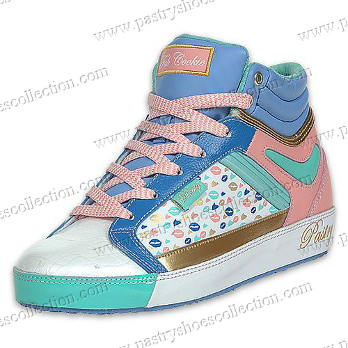 Pastry Fab Cookie Pink Blue Boot